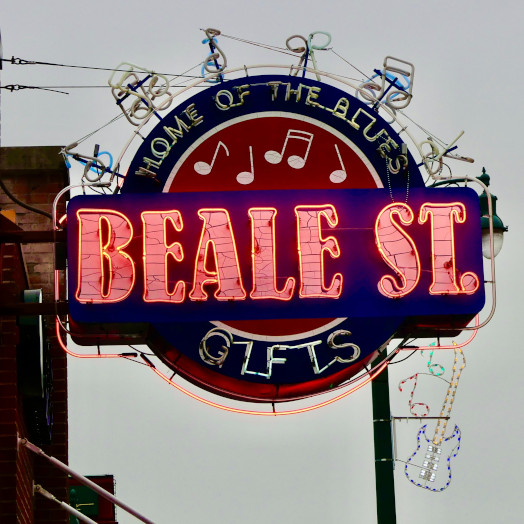Beale Street neon sign, representing Memphis Tennessee's business opportunities